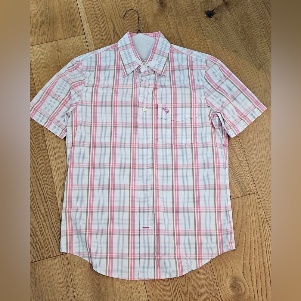 Abercrombie & Fitch Short Sleeve Button-Up